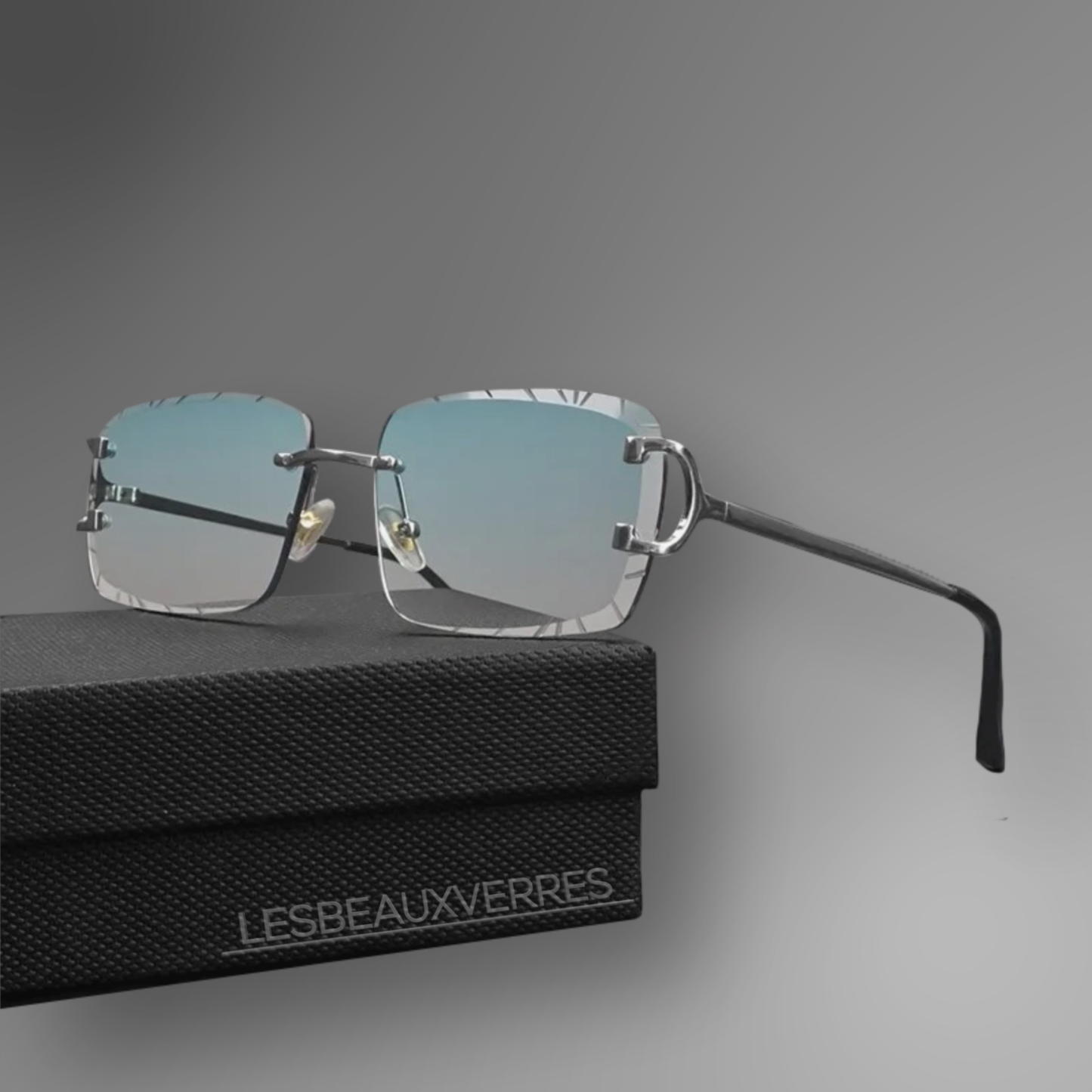 Lunette de soleil Verre Dégradé, effet "Cartier" dégradé, petite monture 2025